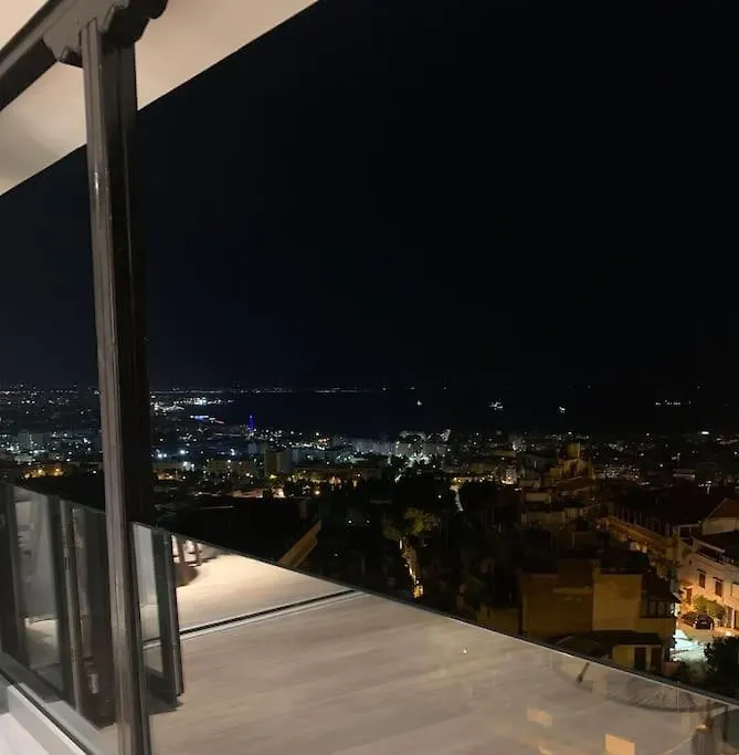 Skyline Suite&Spa Thessaloniki Apartment